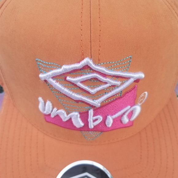 Umbro Soccer Hat Men's NWT Orange - Picture 2 of 6